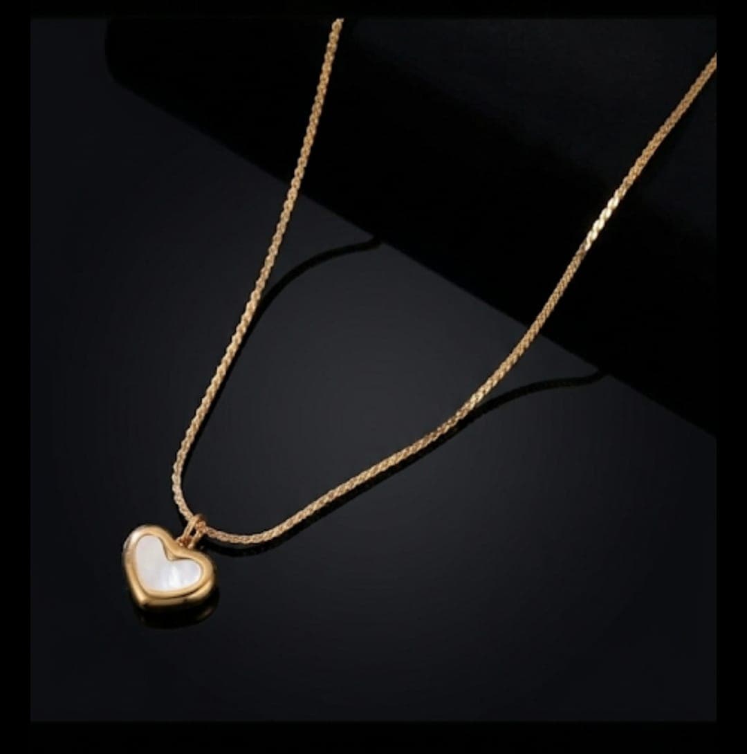 Mother of Pearl Heart Necklace